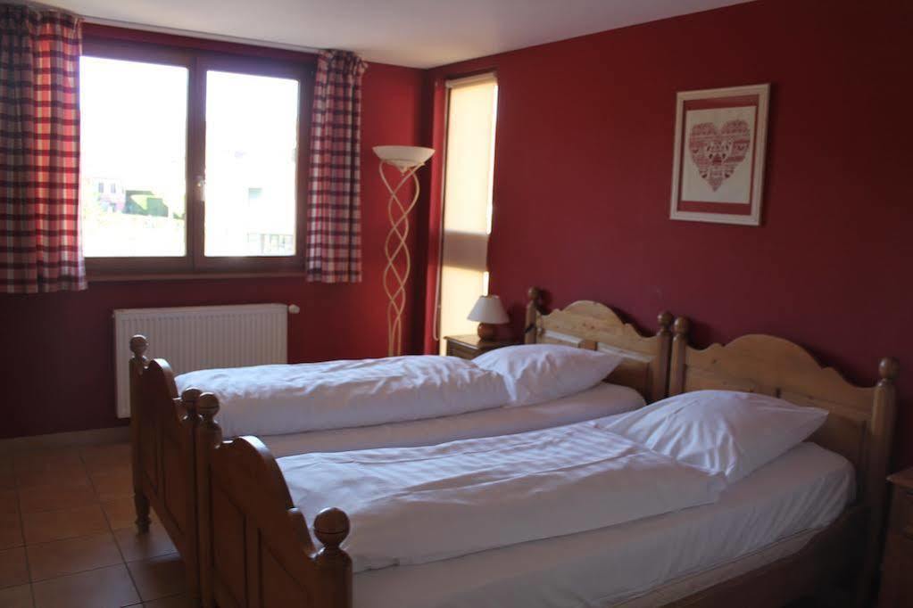 Maison D'Hotes Sainte Hune Chambres Et Appartements อูนาวีหร์ ภายนอก รูปภาพ